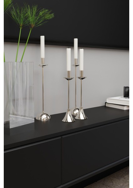 Parlak Gümüş 4'lü Şamdan Seti, Şık ve Dekoratif Mumluklar, Ev ve Masa Süslemesi modelleri