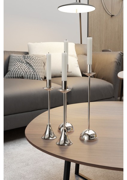 Parlak Gümüş 4'lü Şamdan Seti, Şık ve Dekoratif Mumluklar, Ev ve Masa Süslemesi