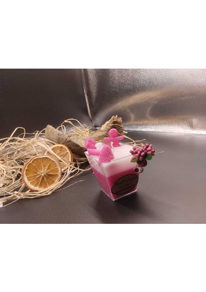 El Yapımı Pembe Mum ve Sakız Bubble Kokulu Kutu Hediye Seti fırsatları