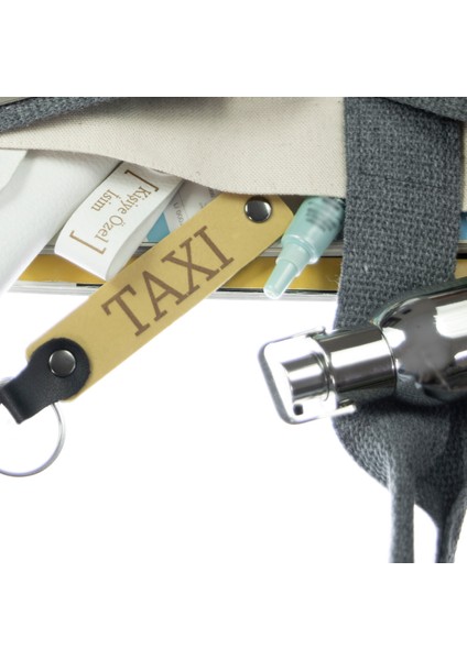 Yavru Ağzı & Lacivert, Öğretmeninden Mesajlı Karne Anı Anahtarlık 26’lı Set, Tüm Sınıfa Özel