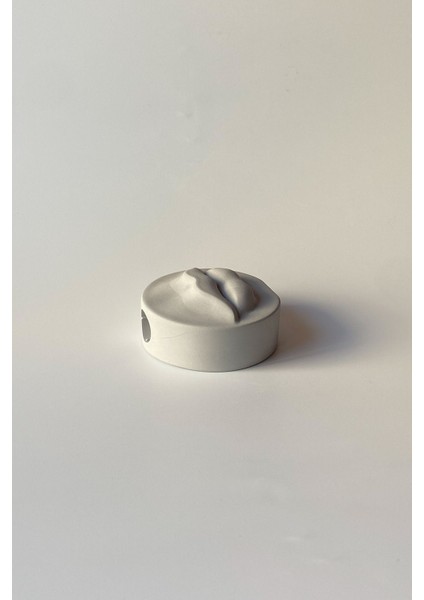 Gri Lip Şamdan, Zarif ve Şık Dekoratif Aydınlatma Parçası modelleri