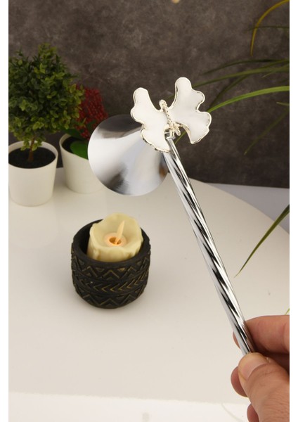 Gümüş Renk Kelebek Figürlü Metal Mum Söndürücü, Şık ve Kullanışlı Tasarım