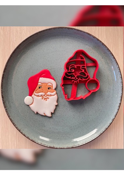 Hamur Şekillendirici Kurabiye Kek Kalıbı - Noel Baba (1 Adet)