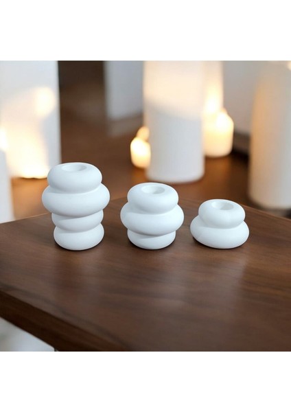 Ekru 3'lü Kat Kat Mum Şamdan Seti, Şık ve Zarif Dekorasyon Ürünü