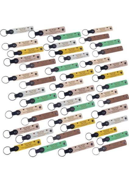 Yeni Yıl Partileri Için Çok Özel Hediye, Üzerine Isim ve Mesaj Yazılabilen 12'li Hatıra Anahtarlığı