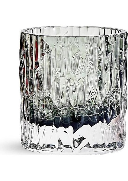 Şeffaf Kabuk Tasarımlı 7 cm Tealight Mumluk, Şık ve Dekoratif Aydınlatma Ürünü