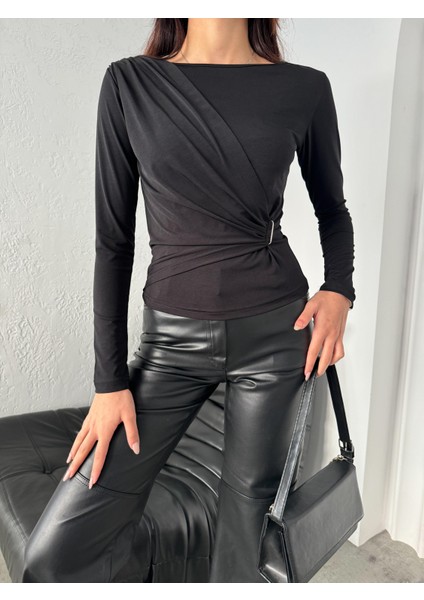 Krem Rengi Büzgülü Tokalı Şık Uzun Kol Bej Esnek Bluz modelleri
