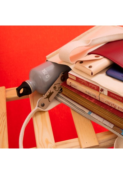 Dostlarınız Için Çocuk ve Ayyıldız Isme ve Soyisme Özel Hediyelik Anahtarlık, Yeşil-Yavru Ağzı modelleri