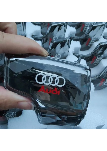 Audi Kristal Vites Topuzu Başlığı Audi Logolu Q7 Q8 A6 A7 A8 Uyumlu fırsatları