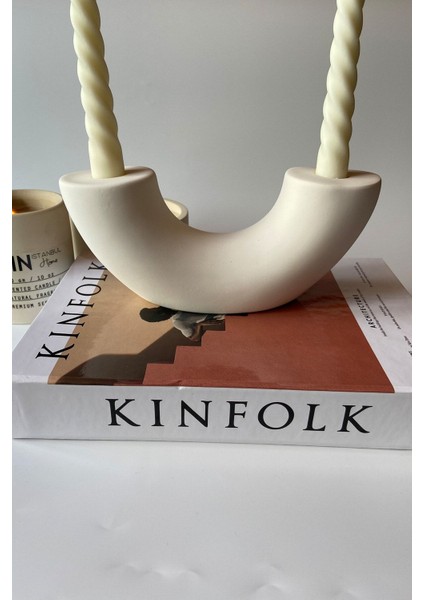 Yarım Ay Beton Şamdan Vazo, Şık ve Modern Dekorasyon Aksesuarı