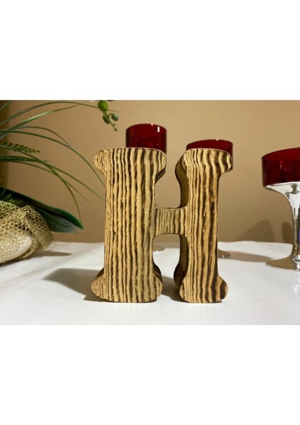 Kişiye Özel H Harfi Mumluk, Şık ve Özel Tasarım Dekorasyon Parçası fiyatları