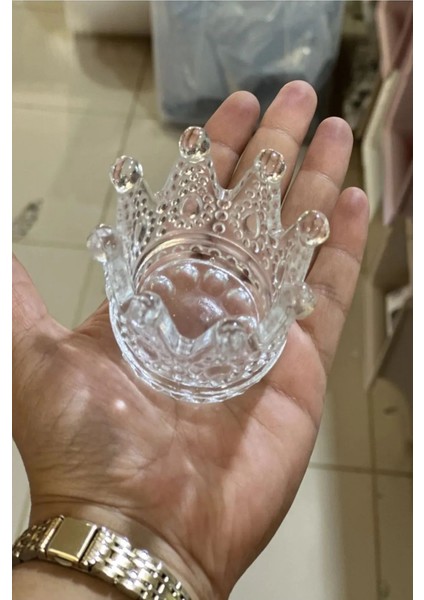 4'lü Şeffaf Kristal Mumluk ve Küllük Seti, Şık ve Parlak Dekorasyon Aksesuarları