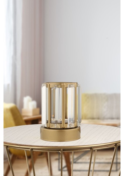 Şık Kristal Mumluk, Modern ve Zarif Dekorasyon Parçası