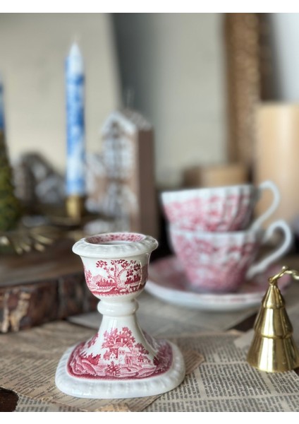 Kırmızı Porselen Antika Şamdan, Zarif ve Şık Dekoratif Mumluk
