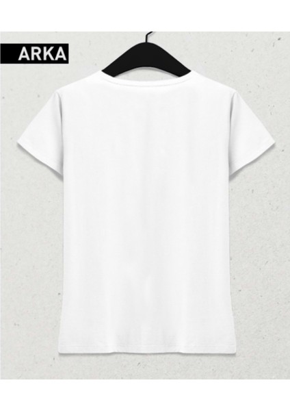 Crimson Cherry Vibes – Feminine Fit T-Shirt Beyaz fiyatları