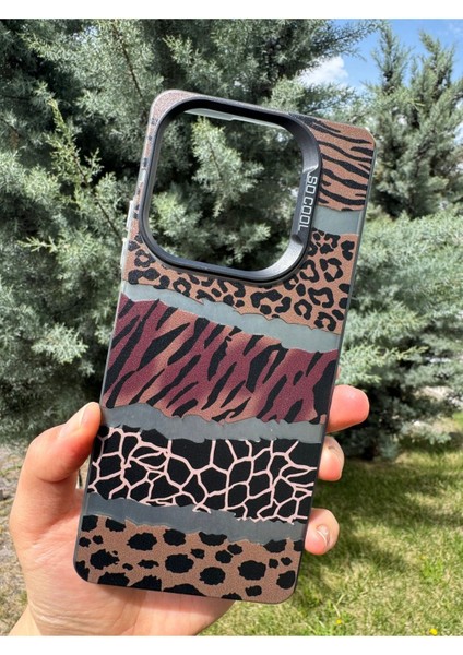 Tecno Spark 20 Pro Uyumlu Kılıf Leopar Desenli Kahverengi Çizgili Metalik Tuşlu Kamera Çıkıntılı