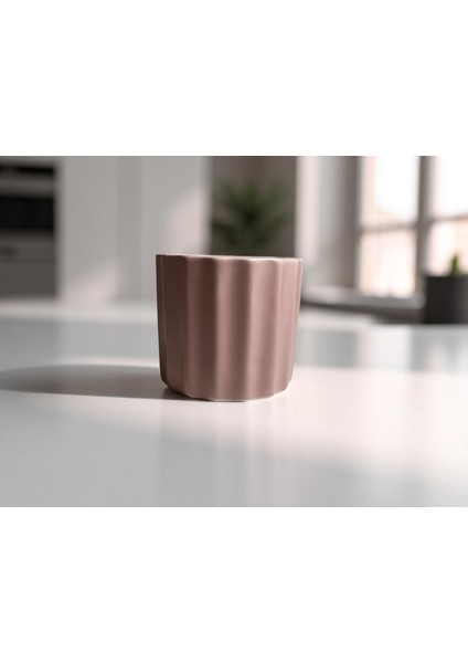 Pembe Modern Tasarımlı Seramik Kupa – Yuvarlak Kulplu Şık Kupa modelleri