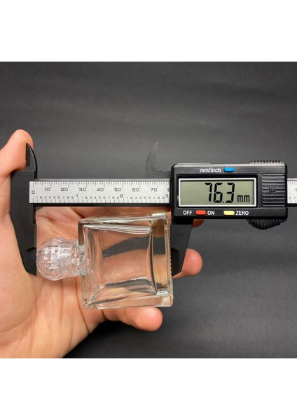 10 Adet Cam Boş Dezenfektan Kolonya Şişesi Plastik Kristal Başlıklı Kare Cam Şişe Kına Nişan 10X50ML
