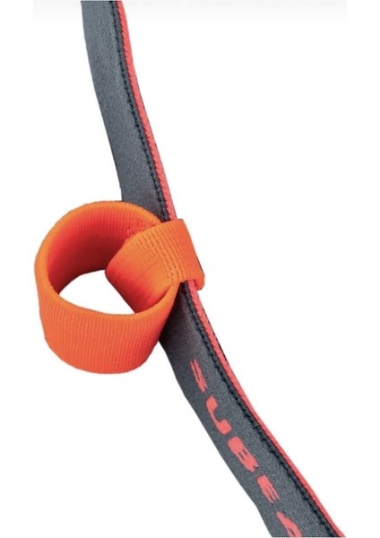 Kırmızı Denizde ve Havuzda Şık ve Konforlu Gözlük fırsatları