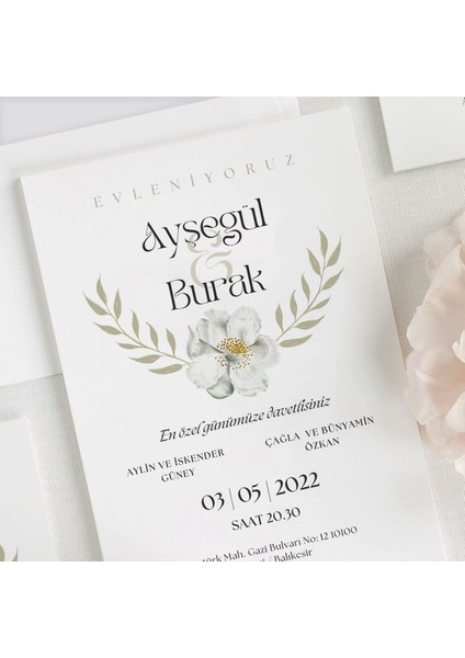 Gözde Şeffaf Zarflı Düğün Davetiyesi fiyatları