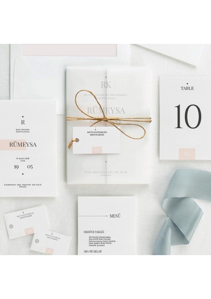 Zarıf Şeffaf Zarflı Düğün Davetiyesi