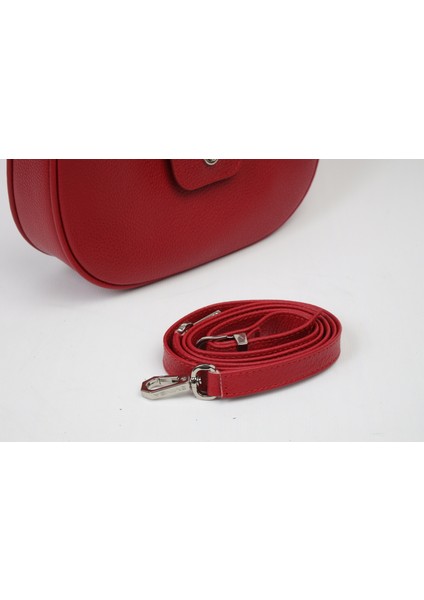 Kırmızı Renk / Oval Stil Deri Çanta - 40420 , Orijinal Deri , Omuz Askılı Çanta , Bayan Çanta fırsatları