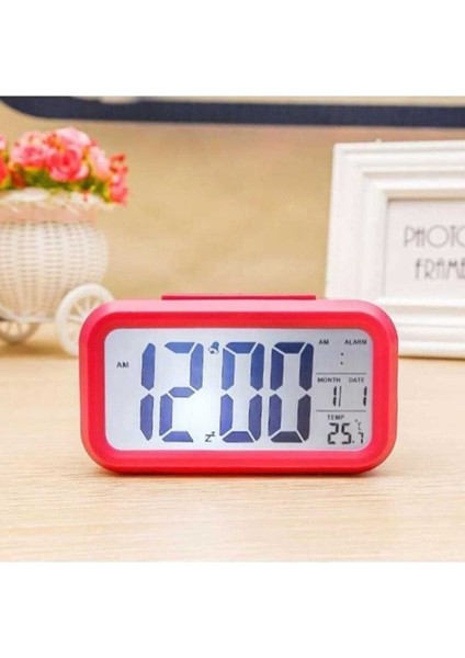 Fotoselli Dijital Masa Saati, Alarm, Işık, Termometre ve Takvim Özellikli, Şık Pembe Tasarım