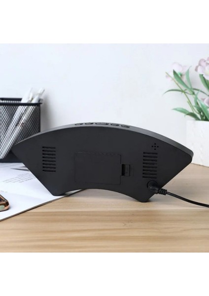 Kavisli Dijital Masaüstü Saat, Sıcaklık, Tarih, LED Işık, Usb, Aynalı, Alarmlı, Şık fırsatları