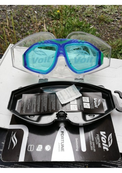 Mavi Junior Yüzücü Gözlüğü, Konforlu ve Şık Tasarım, Çocuklar Için Ideal Seçim