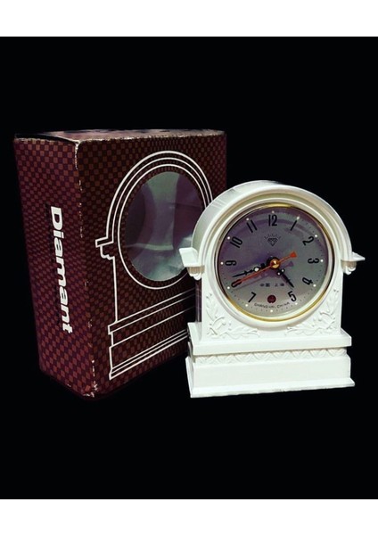 Vintage Kurmalı Çalar Saat, Şık Tasarımıyla Zamanın Ritmini Yakala