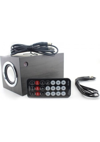 Şık Ahşap LED Işıklı Masa Saati ve Radyo, Modern Tasarım ve Fonksiyonellik