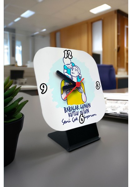 Baba Günü Mesajlı Kare Masa Saati, Şık ve Anlamlı Hediye Seçeneği