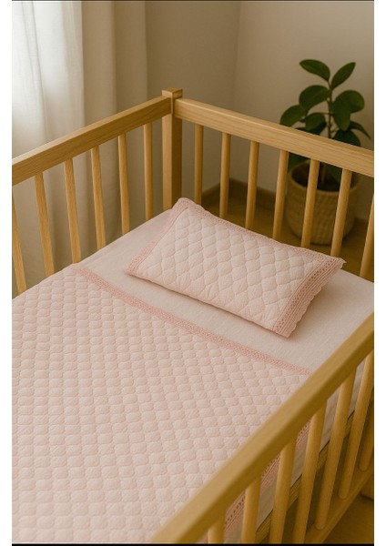 Dantelli Bebek Pike Takımı Mint Yeşili 2 Parça – 120X122 cm Pike + 38X56 cm Yastık