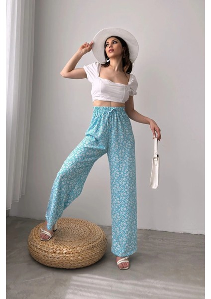 Çiçek Desenli Mavi Bürümcük Pantolon fırsatları