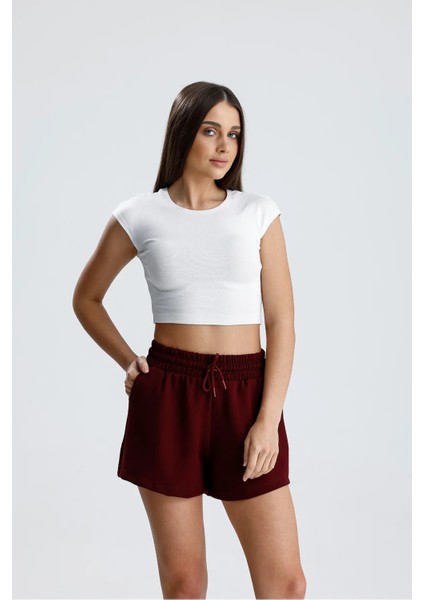 Kadın Bordo Şort Modal Kumaş Yumuşak Dokulu Esnek Likralı Bağcıklı Çift Cepli Şort modelleri