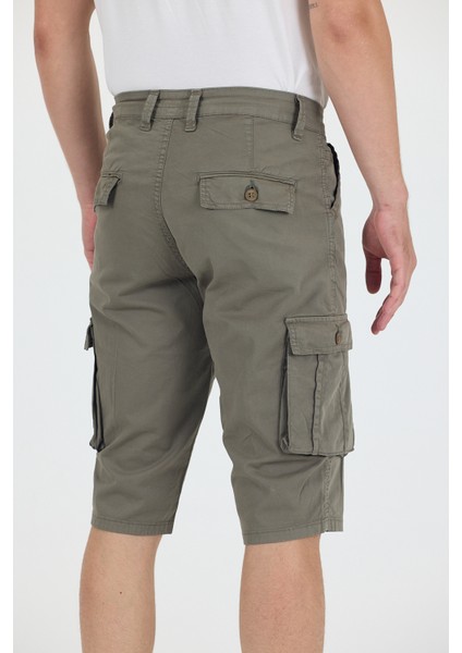 Erkek Kargo Cepli Diz Altı Uzun Şort Koyu Çağla Renk Bermuda Kapri indirimleri