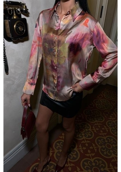Batik Desenli Saten Gömlek 3445