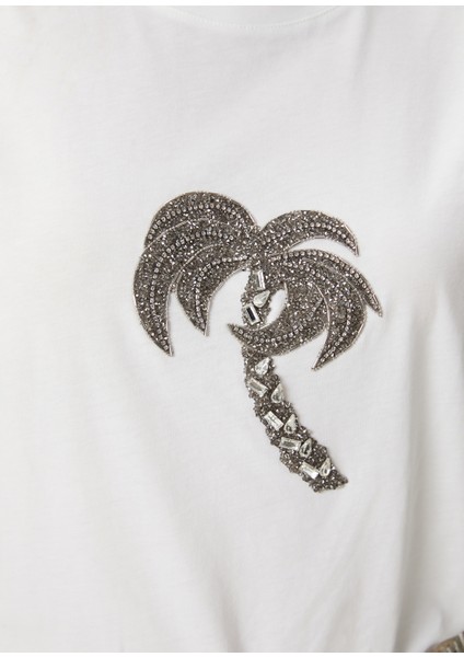 Beyaz Işleme Detaylı T-Shirt