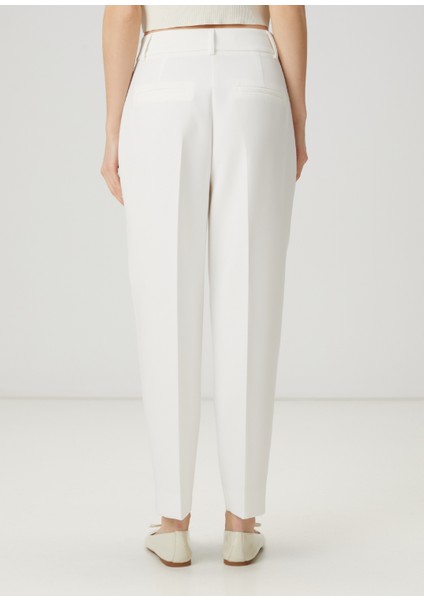 Kırık Beyaz Formal Pantolon