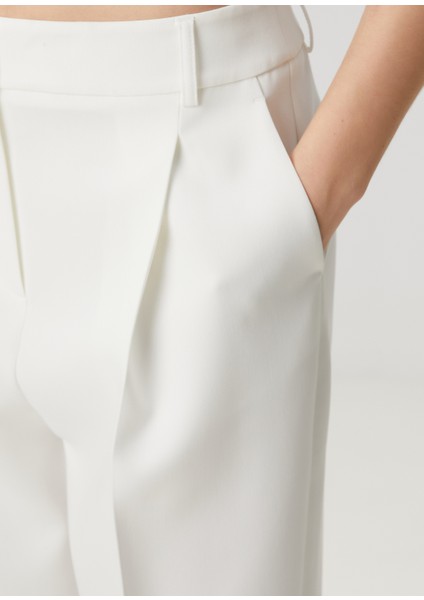 Kırık Beyaz Formal Pantolon