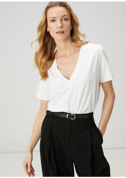 Beyaz Basic T-Shirt