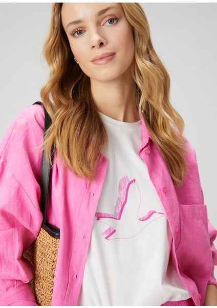 Beyaz Pembe Logo Baskılı T-Shirt fiyatları