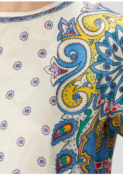 Krem Şal Desenli Bluz