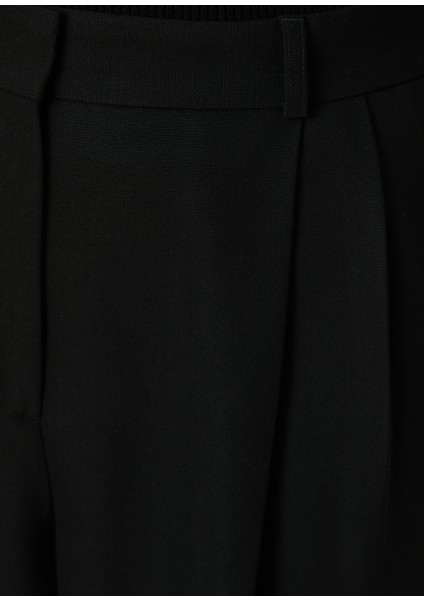 Siyah Pantolon