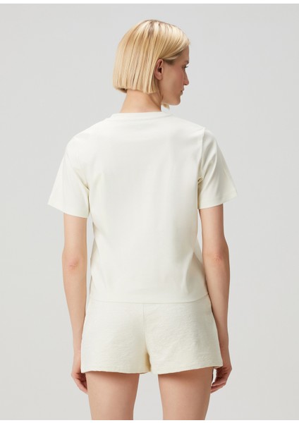 Beyaz T-Shirt fırsatları