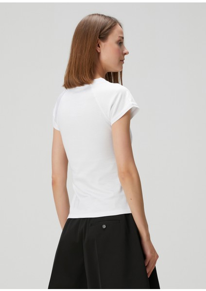 Beyaz T-Shirt fırsatları
