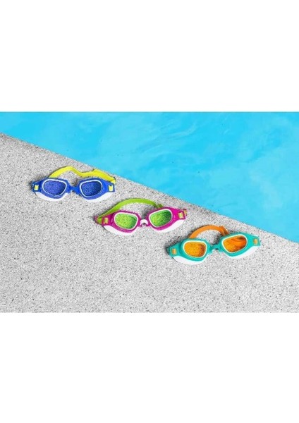 Mavi Çocuk Yüzücü Gözlüğü Vakumlu Uv Korumalı Darbeye Dayanıklı