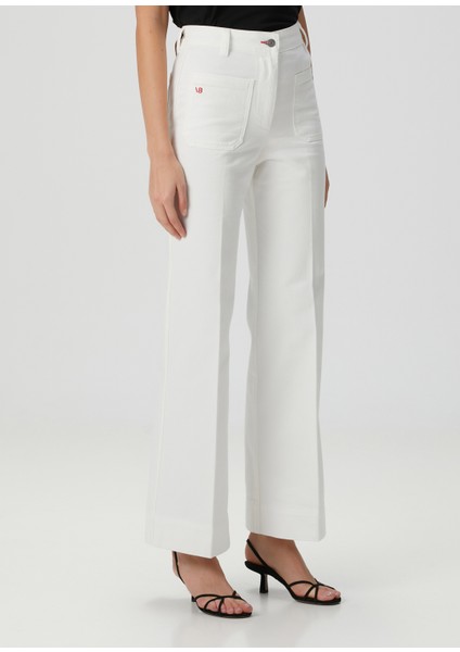 Alina Beyaz Flare Jean Pantolon modelleri