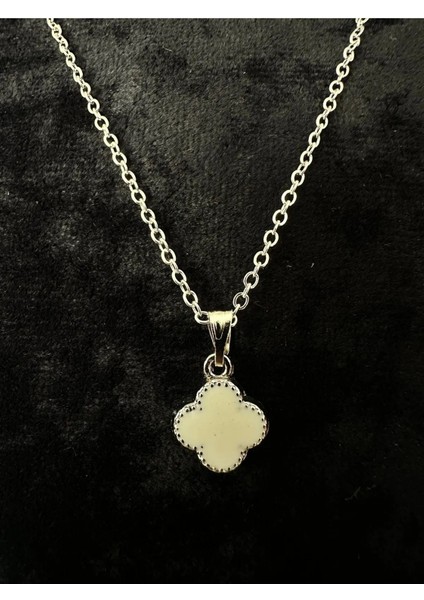 Gümüş Kaplama Kadın Beyaz Taşlı Yonca Kolye fiyatları