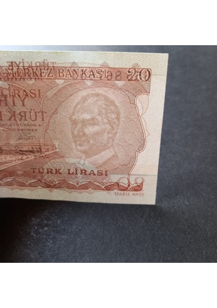 399636856C0919D0C2 6.emisyon 3.tertip G55 Serisi Çil 20LIRA Eski Kağıt Para